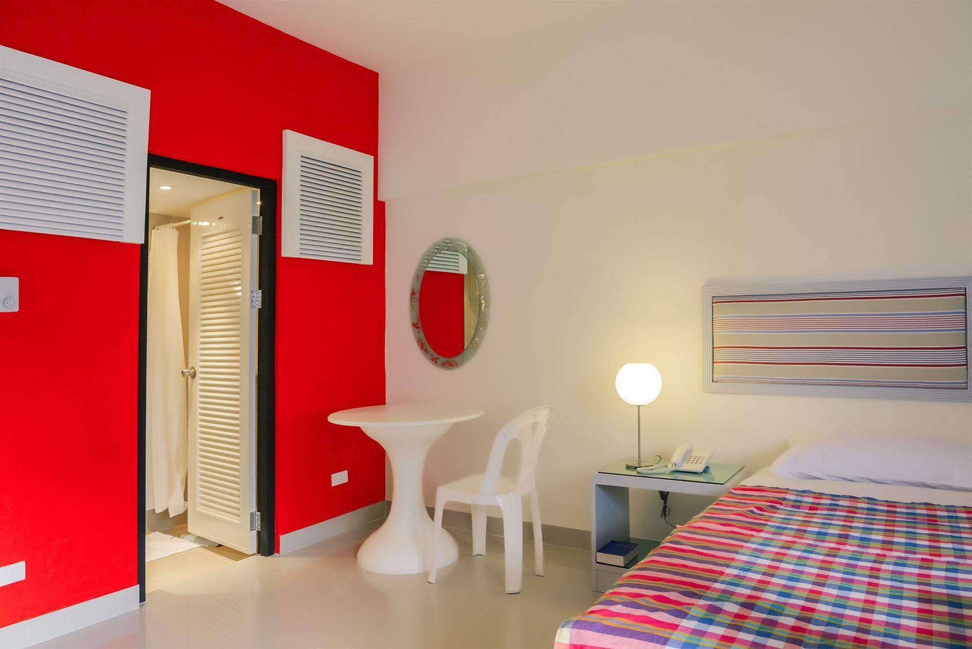 A-2 House Hostel Банкок Екстериор снимка